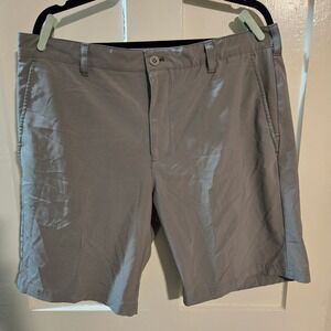 IZOD Golf Shorts Mens 36" W Gray Performance Flat Front Moisture Wicking Golfing